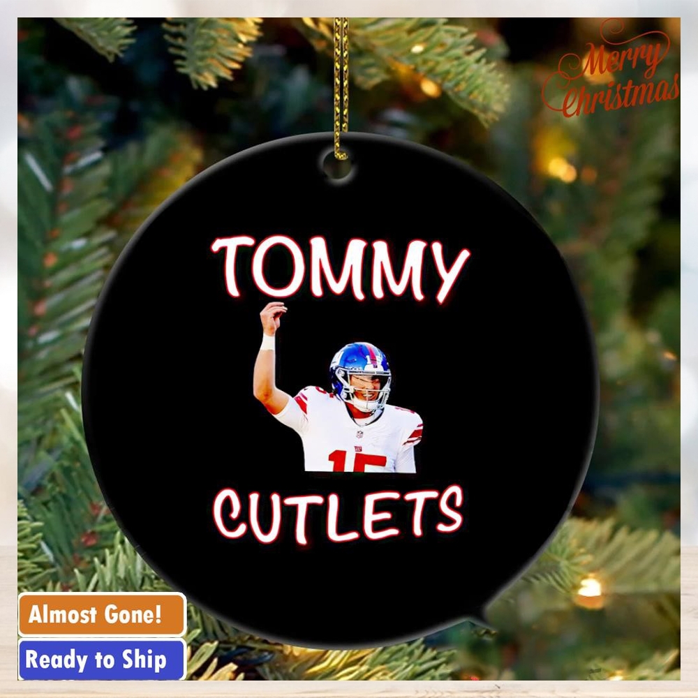 Tommy DeVito Giants Pinched fingers ornament Tommy DeVito Giants Pinched fingers ornament