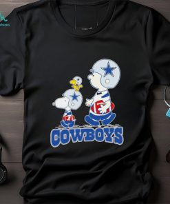 Top snoopy and Charlie Brown Dallas Cowboys football The Peanuts characters gift shirt