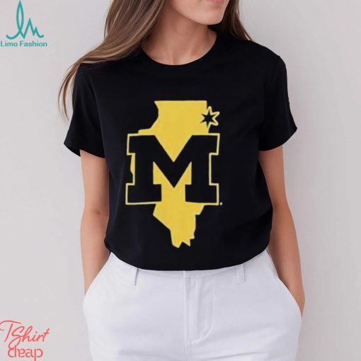 Trending University Of Michigan M Den Chicago Pop Up Shirt