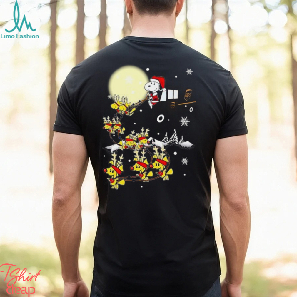 Ups Snoopy santa christmas shirt Ups Snoopy santa christmas shirt