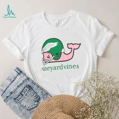 Vineyard Vines Philadelphia Eagles Throwback Helmet Pocket T Shirt