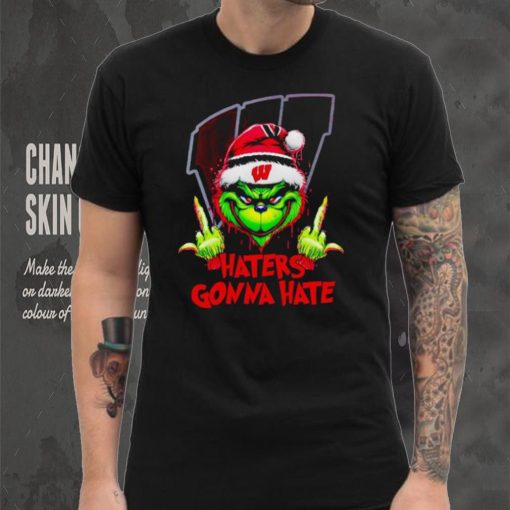 Wisconsin Badgers Grinch middle finger haters gonna hate shirt