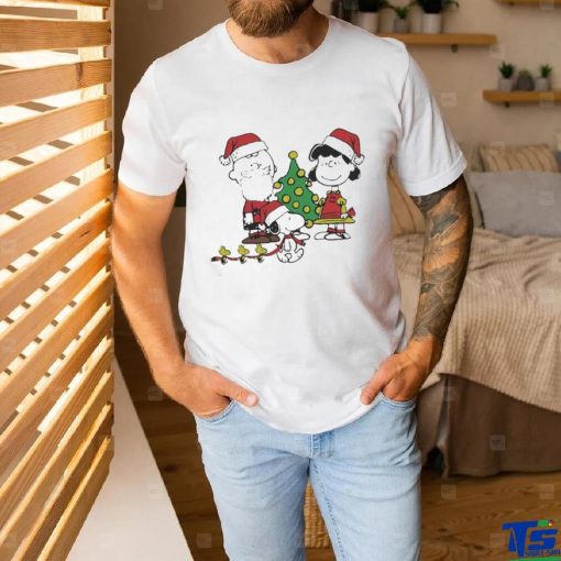 lucy Van Pelt And Woodstock Santa Merry Christmas T shirt