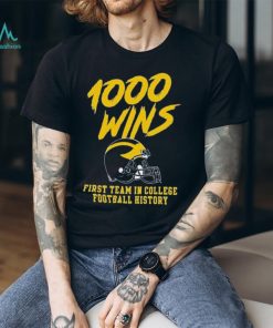 1000 Wins Michigan Wolverines First Team In College Football History Shirt, hoodie, sweater, long sleeve and tank top 1000 Wins Michigan Wolverines First Team In College Football History Shirt