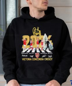 2024 Victoria Concordia Crescit Arsenal Signatures shirt