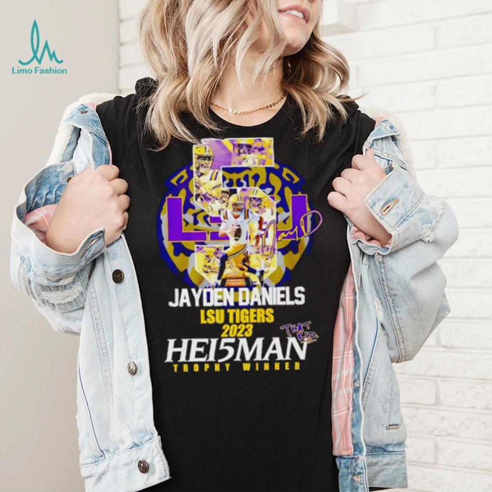 5 Jayden Daniels LSU Tigers 2023 Hei5man trophy winner signature shirt 5 Jayden Daniels LSU Tigers 2023 Hei5man trophy winner signature shirt