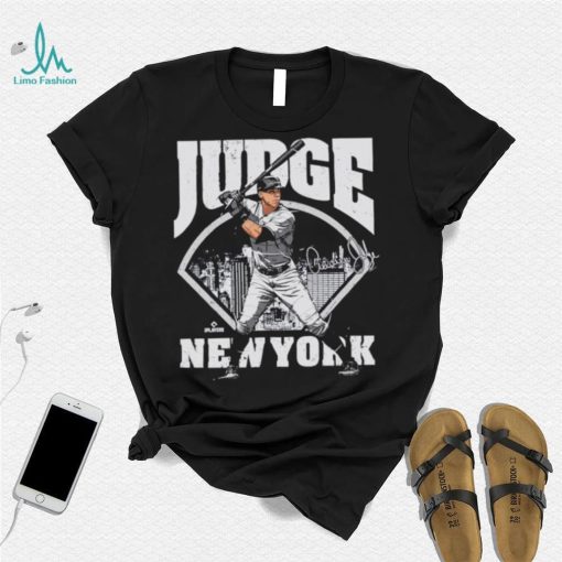 Aaron judge field signature shirt