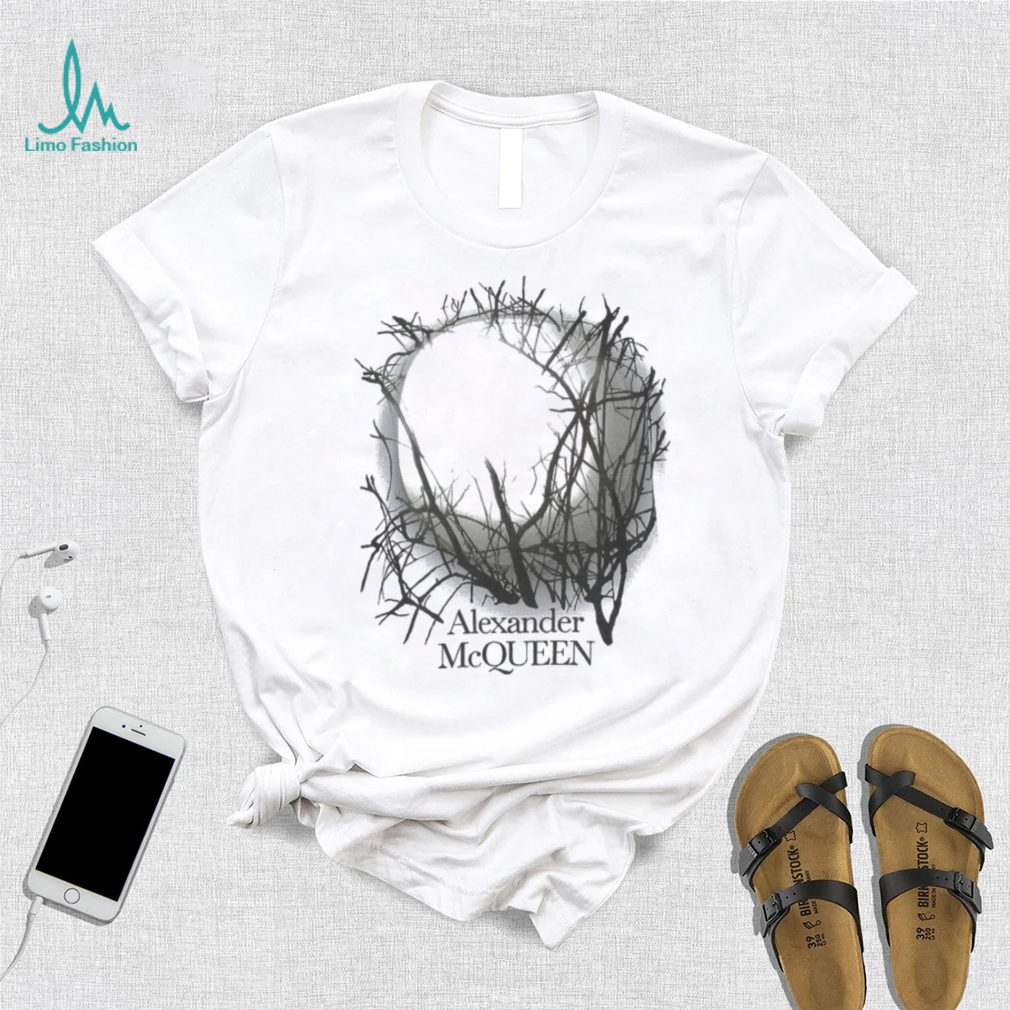 Alexander McQueen Graphic Printed Crewneck T Shirt Alexander McQueen Graphic Printed Crewneck T Shirt