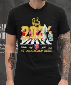 Arsenal 2024 Victoria Concordia Crescit signatures shirt