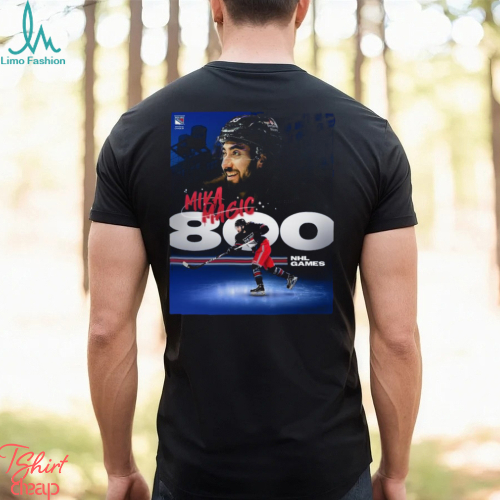 Awesome 800 in and still just as magical shirt Awesome 800 in and still just as magical shirt
