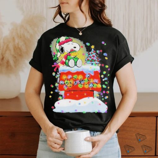 Awesome Snoopy And Woodstock Hat Santa Light Tree Christmas T shirt