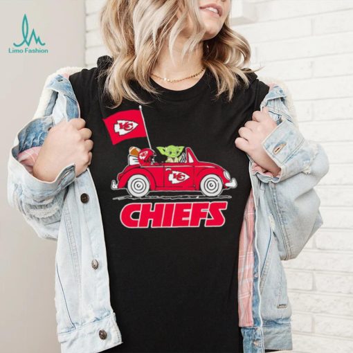 Baby Yoda drive a car Kansas City Chiefs football flag logo shirt
