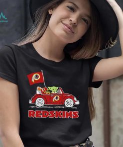 Baby Yoda drive a car Washington Redskins football flag logo shirt