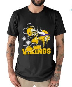 Best mickey Mouse cartoon NFL Minnesota Vikings football player helmet logo shirt