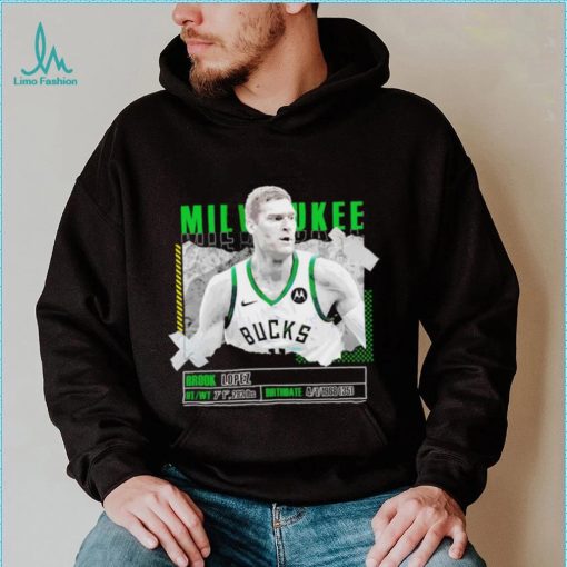 Brook Lopez Milwaukee Bucks basketball player pose paper gift shirt