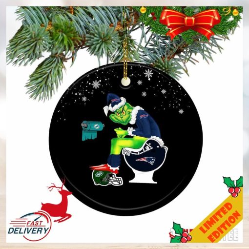 Buffalo Bills Grinch Santa Claus Sitting New England Patriots Toilet Christmas 2023 Ornament