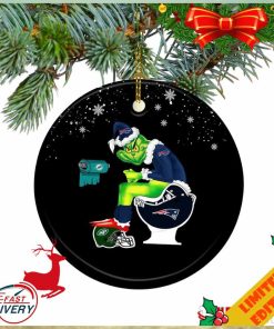 Buffalo Bills Grinch Santa Claus Sitting New England Patriots Toilet Christmas 2023 Ornament