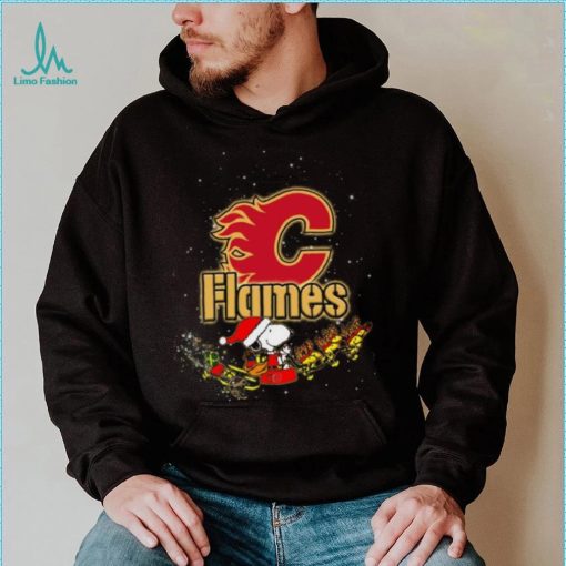 Calgary Flames NHL Santa Snoopy and Woodstock Christmas T Shirt