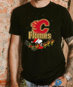 Calgary Flames NHL Santa Snoopy and Woodstock Christmas T Shirt, hoodie, sweater, long sleeve and tank top Calgary Flames NHL Santa Snoopy and Woodstock Christmas T Shirt