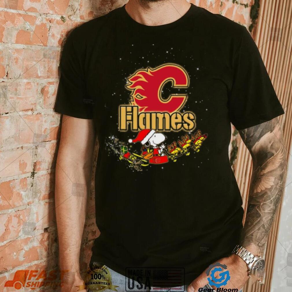 Calgary Flames NHL Santa Snoopy and Woodstock Christmas T Shirt Calgary Flames NHL Santa Snoopy and Woodstock Christmas T Shirt