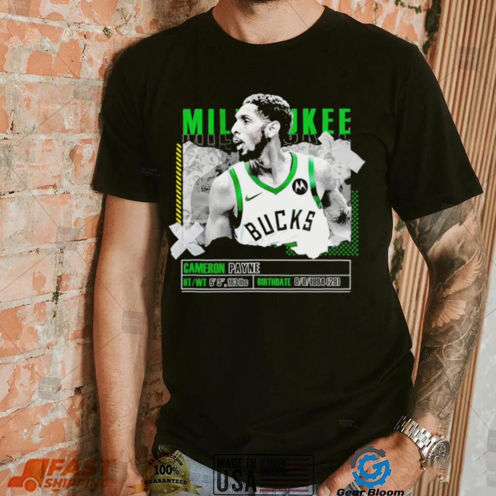 Cameron Payne Milwaukee Bucks basketball player pose paper gift shirt Cameron Payne Milwaukee Bucks basketball player pose paper gift shirt