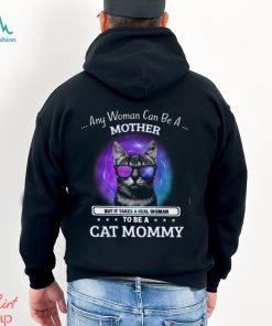 Cat Mommy Classic T Shirt