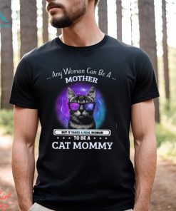 Cat Mommy Classic T Shirt