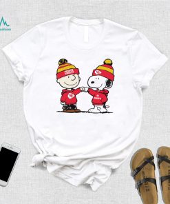 Charlie Brown and Snoopy NFL Kansas City Chiefs football go Chiefs cartoon shirt