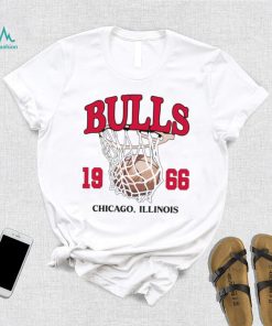 Chicago Bulls basketball NBA est 1966 Illinois logo shirt