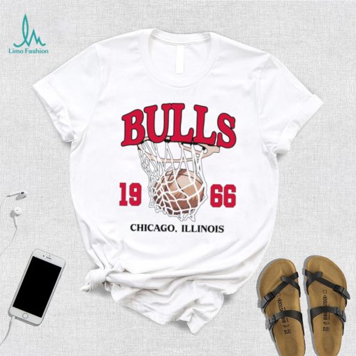 Chicago Bulls basketball NBA est 1966 Illinois logo shirt