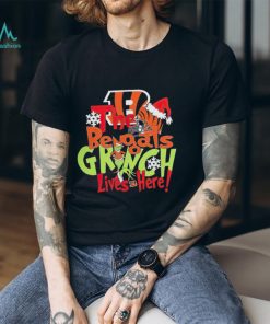 Cincinnati Bengals The Bengals Grinch lives here football Christmas gift shirt