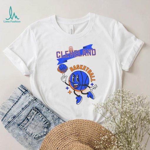 Cleveland Retro Vintage Basketball Streetwear graphic T Shirt