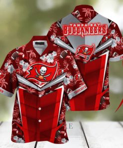 Customized NFL Tampa Bay Buccaneers Hawaiian Shirt Summer Football Aloha Shirt For Fans