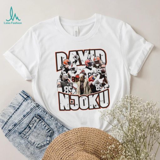 David Njoku number 85 Cleveland Browns football player pose retro shirt