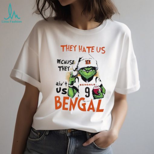 Design CincinnatI bengals grinch Joe burrow they hate us because ain’t us NFL Christmas shirt