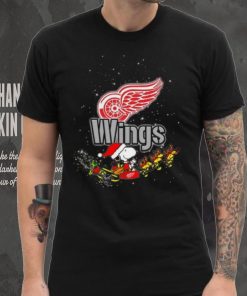 Detroit Red Wings NHL Santa Snoopy and Woodstock Christmas T Shirt