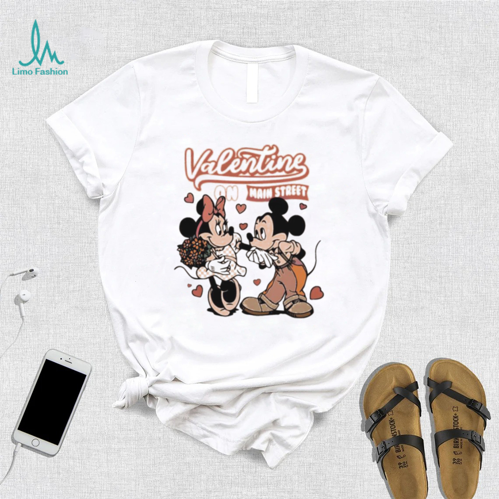 Disney Mouse Mickey and Minnie couple Valentine on main street shirt Disney Mouse Mickey and Minnie couple Valentine on main street shirt