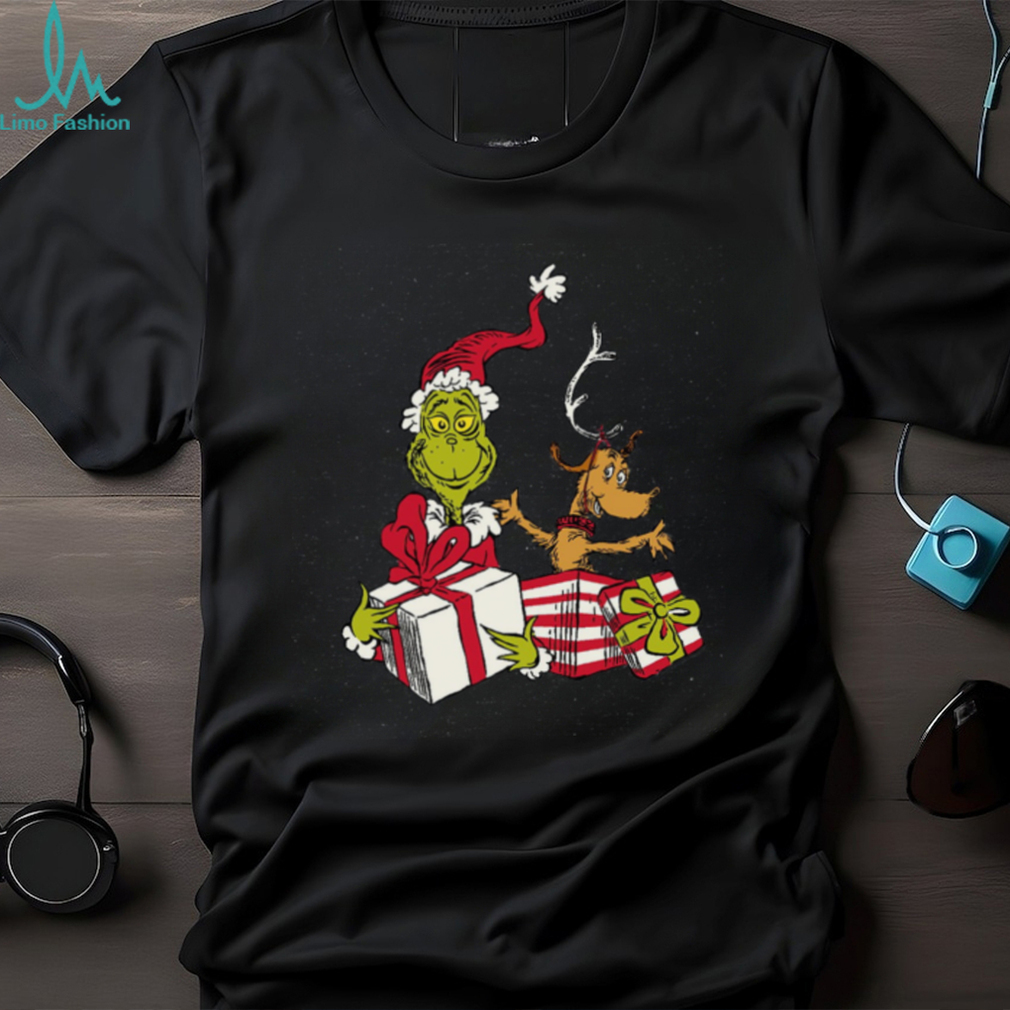 Dr. Seuss Max & Grinch Toddler And Youth Short Sleeve Graphic T Shirt Dr. Seuss Max & Grinch Toddler And Youth Short Sleeve Graphic T Shirt