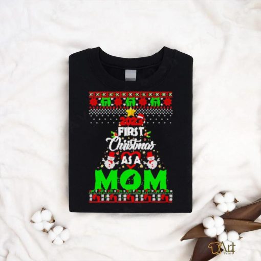 Funny 2023 First Christmas as a mom shirt