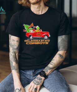 Happy Merry Christmas The Grinch drive a car Oklahoma State Cowboys football logo flag gift shirt