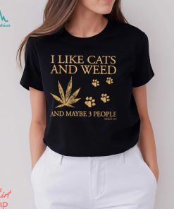 I Like Cats And Weed Classic T Shirt
