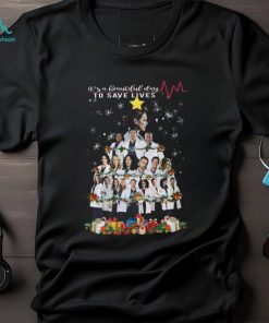 It’s A Beautiful Day To Save Lives Merry Christmas T Shirt
