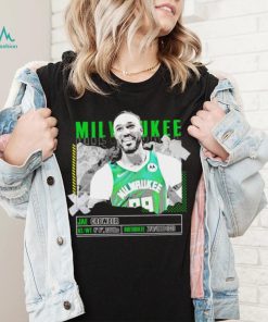 Jae Crowder Milwaukee Bucks basketball player pose paper gift shirt