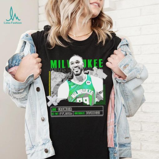 Jae Crowder Milwaukee Bucks basketball player pose paper gift shirt