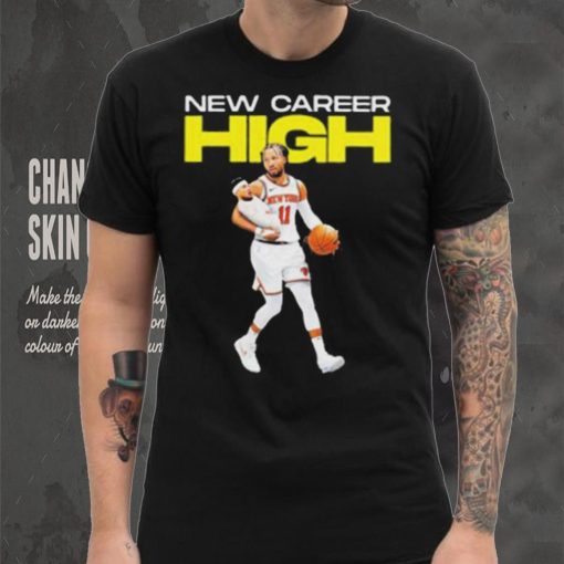 Jalen brunson went on an incredible shooting display with new career high to lead the knicks to victory against the suns shirt