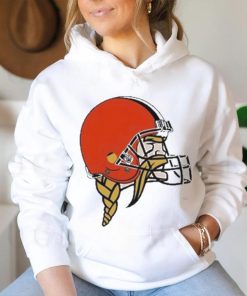 Jay Cuda Minnesota Vikings Logo Wearing Cleveland Browns Logo T Shirt, hoodie, sweater, long sleeve and tank top Jay Cuda Minnesota Vikings Logo Wearing Cleveland Browns Logo T Shirt