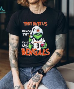 Joe Burrow Grinch They Hate Us Because They Ain’t Us Cincinnati Bengals Christmas Tshirt