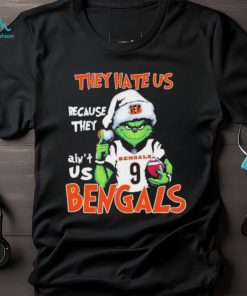 Joe Burrow Grinch They Hate Us Because They Ain’t Us Cincinnati Bengals Christmas Tshirt