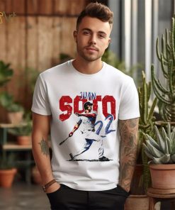 Juan Soto number 22 New York Yankees baseball player action pose draw gift shirt