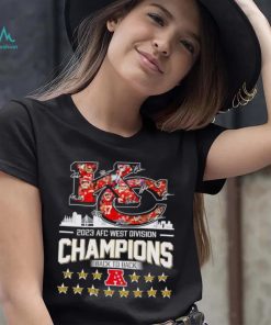 Kansas City Chiefs 2023 AFC West Division Champions back to back signatures shirt